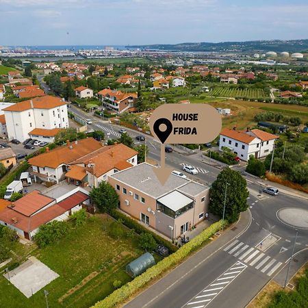 House Frida Apartment Koper Bagian luar foto
