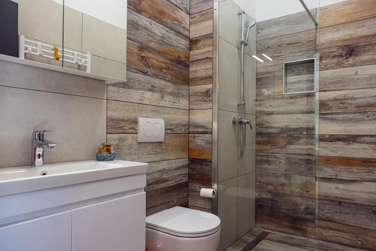 House Frida Apartment Koper Bagian luar foto
